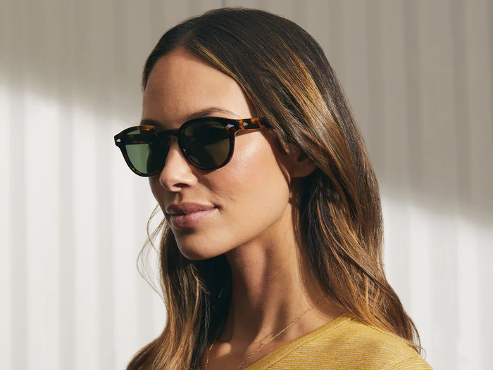 lemtosh-sun-color-classic-havana-model-pos-6_700x Moscot LEMTOSH SUN - Ruby